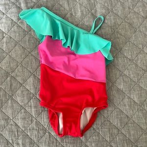 Color block ruffle swimsuit